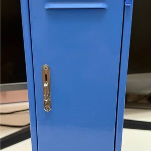 American Girl Truly Me School Locker Blue for 18 inch Dolls